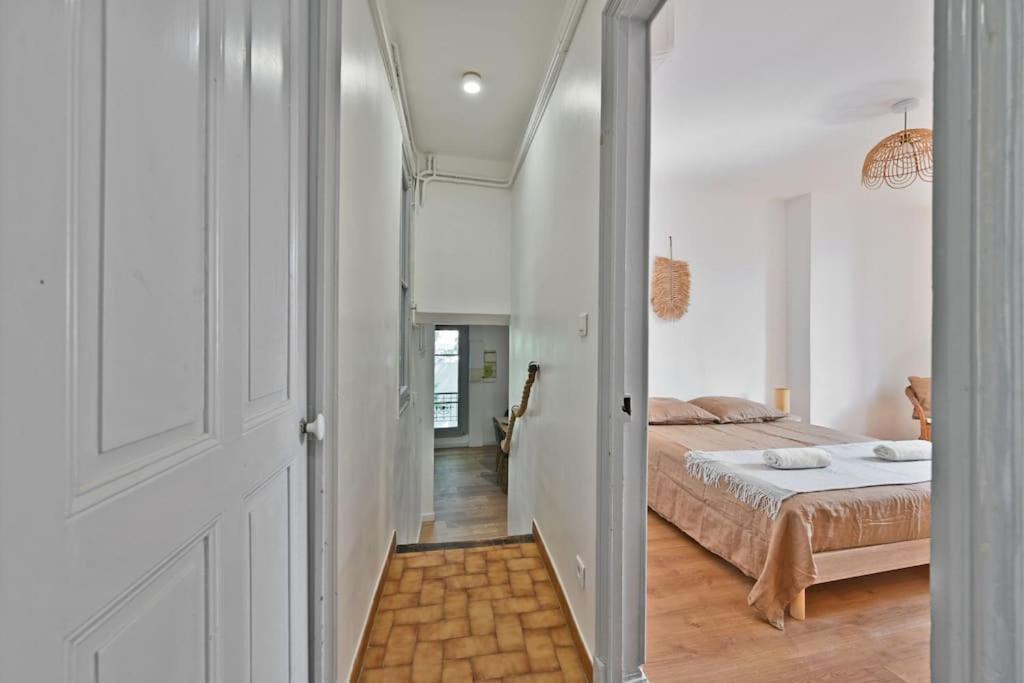 Appartement Au Coeur Des Platanes - Parking Gratuit Sous-Terrain - Clim - Balcon à Avignon Extérieur photo